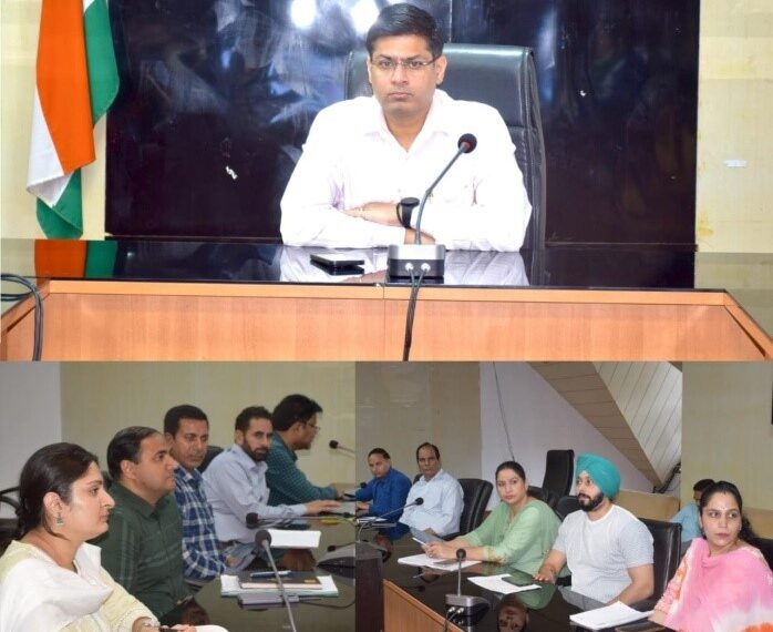 DC Poonch reviews Implementation of ‘Stop Diarrhoea’ Campaign