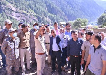 Pr. Secy R&B Reviews Ongoing Rescue, Relief Ops In Chashoti