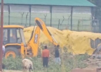 Authorities demolish illegal shed built by Afzal Guru’s relatives in Sopore