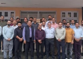 Ram Niwas Sharma visits GDC Ramban, reviews academic, infra dev
