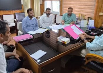 Javed Rana reviews implementation of PM  Van Dhan Vikas Yojana in J&K
