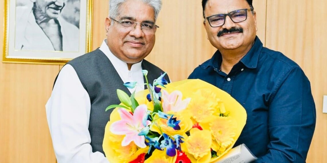 Javed Rana meets Union Forest Minister