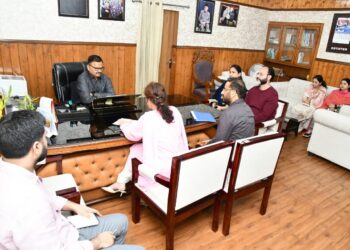 Graduate Engineers of PDD call on Javed Rana, seek resolution of long-pending issues