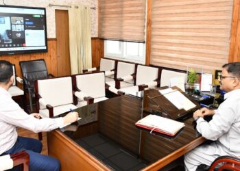 Rana reviews PHE & I&FC schemes in Kashmir,calls for timely, quality execution