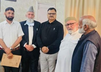  Delegation calls on Forest Minister, seeks reforms in J&K FDC