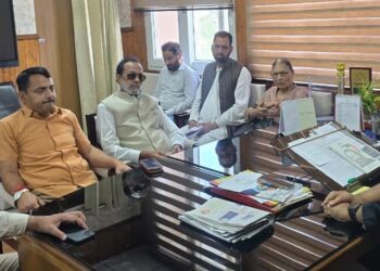 Legislators, delegations call on Javed Rana