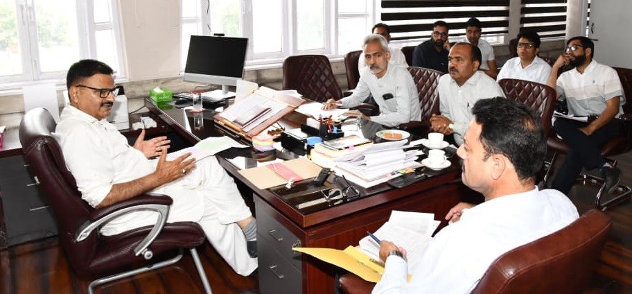 Javed Rana reviews development works, annual action plan for Poonch