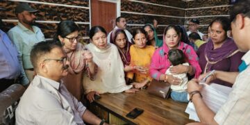Javed Rana meets Jammu delegations, orders priority action on water supply, forest rights, tribal welfare