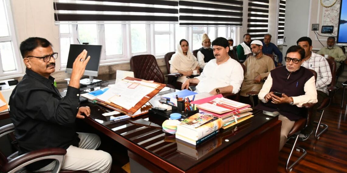 Javed Rana assures swift action on issues raised by MLA’s, contractors