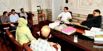 Javed Rana reviews Jal Shakti works in Zadibal constituency