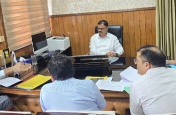 Javed Rana reviews pending verification of PMGSY works in Mendhar