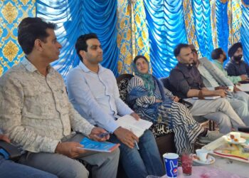 Director RDD Jammu visits vibrant villages Namblan, Chitti Bakri; reviews development initiatives