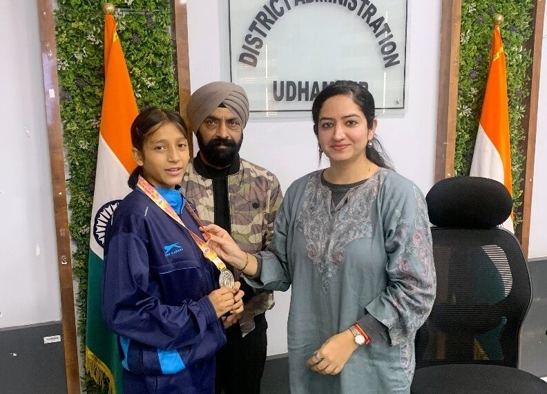 Udhampur girl Pritama Devi shines at Sub-Junior National Judo Championship, DC felicitates young athlete for winning Silver