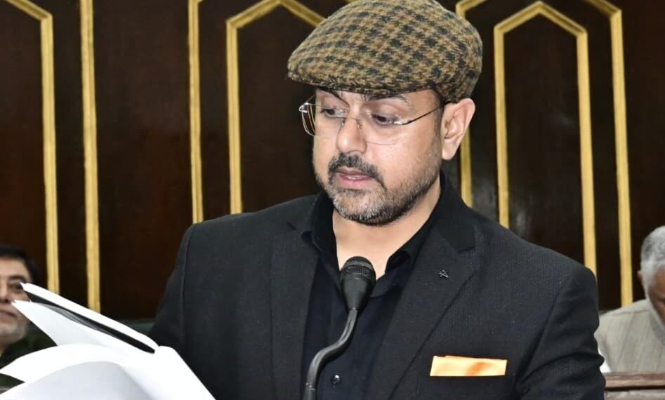 Collective endeavour, constructive criticism fuel progress, prosperity: Satish Sharma