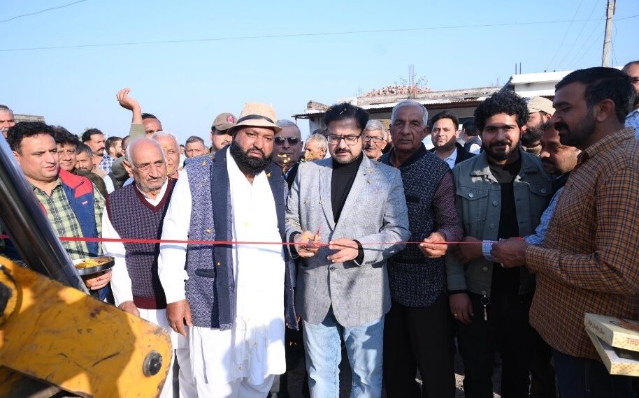 Satish Sharma inaugurates, inspects key development projects in Khour Block