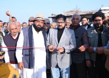 Satish Sharma inaugurates, inspects key development projects in Khour Block