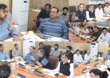 Satish Sharma reviews performance of FCS&CA, IT deptts