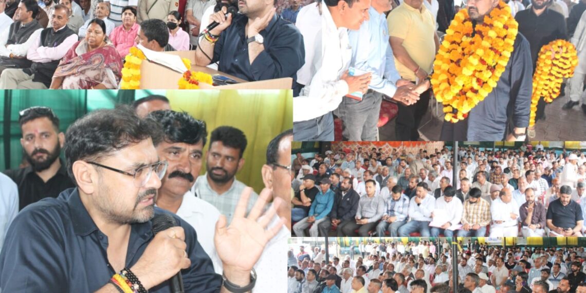 Satish Sharma holds public outreach meeting at Khour, reviews dev projects