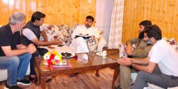 Satish Sharma hears Public Grievances, Assures Time-Bound Redressal