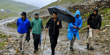 Secy RDD reviews sanitation services for Amarnath Yatra along Pahalgam axis