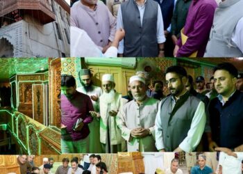 DC Srinagar reviews Urs arrangements at Ziyarat Dastgeer Sahib, Sarai Bala