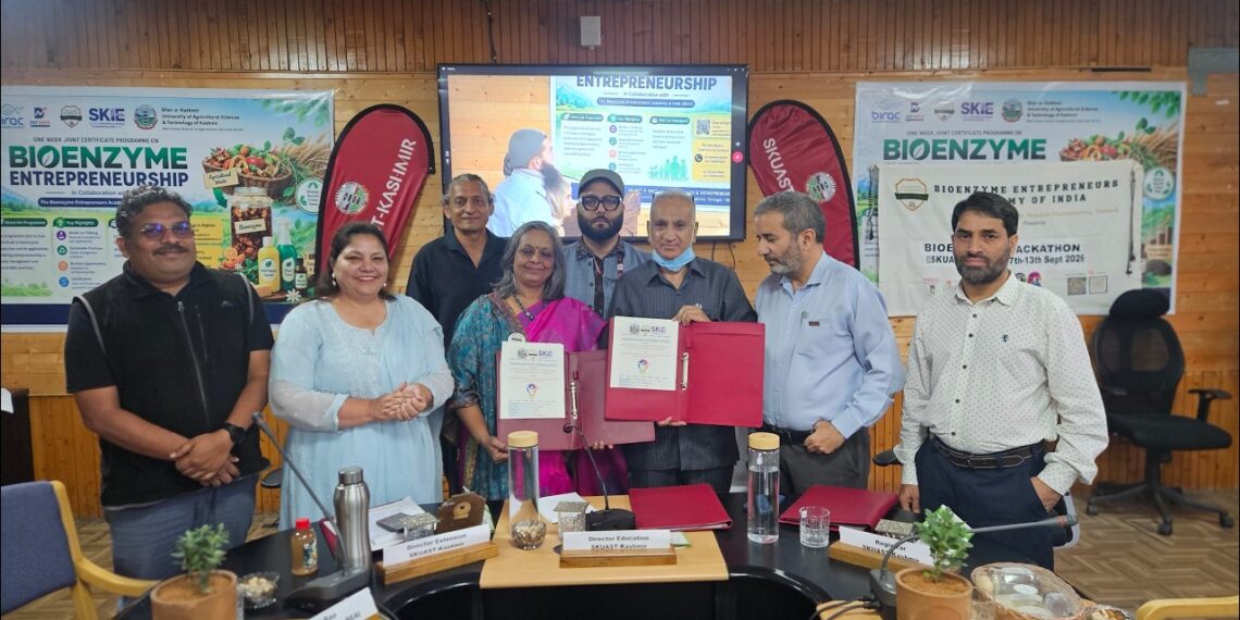 SKUAST-K, Bio-Enzyme Academy join Hands to turn Waste into Wealth in J&K