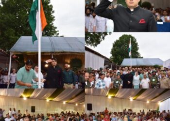 Srinagar Municipal Commr presides over 79th Independence Day celebrations at SMC Hqrs