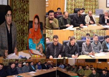 City Municipal Commr Srinagar reviews preparedness for Swachh Survekshan 2025–26