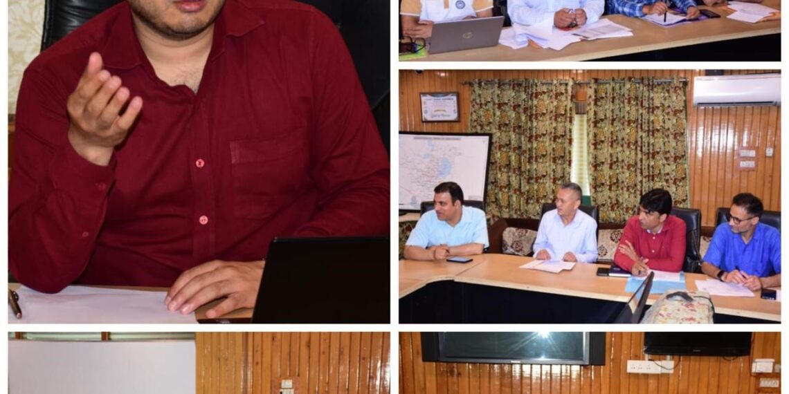 City Municipal Commr Srinagar holds high-level review to Fast-Track CAPEX Works