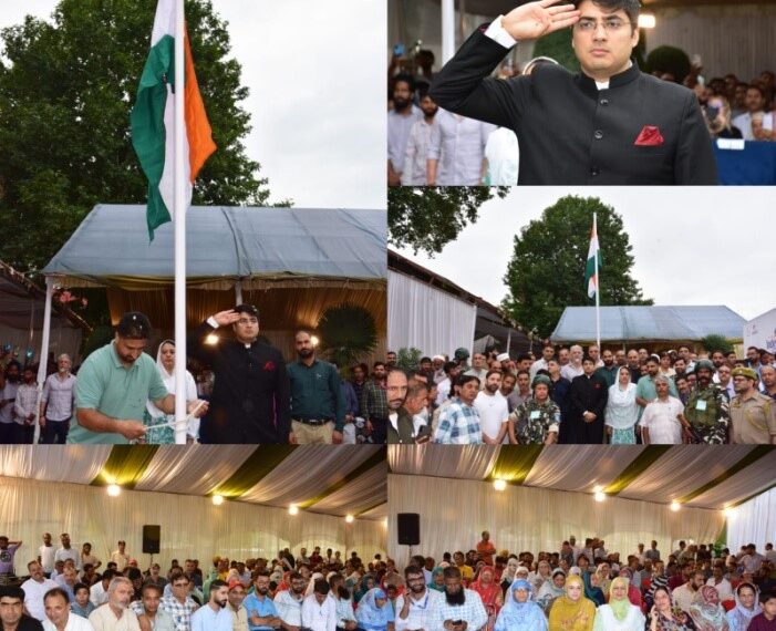 Srinagar Municipal Commr presides over 79th Independence Day celebrations at SMC Hqrs