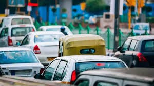 Authorities in Sopore divert traffic, mark no-parking zones ahead of Eid