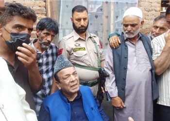 Speaker visits fire affected families at Pakherpora, asks for immediate relief