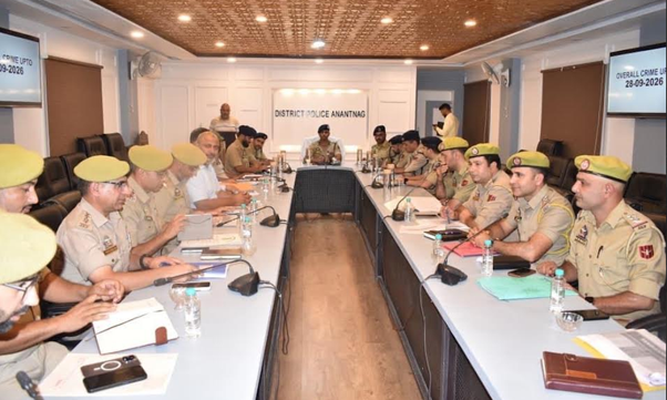 SSP Anantnag Holds Security & Crime Review Meet
