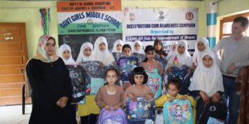 Beti Bachao Beti Padhao Drive: SWD Budgam Distributes Student Care Kits