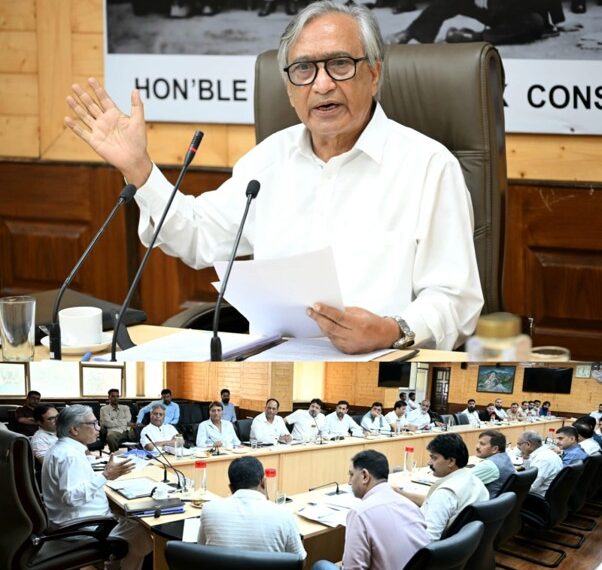 Tarigami chairs Environment Committee meeting, bats for zero tolerance against illegal mining
