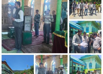 Tehsildar Drugmulla reviews arrangements for Annual Urs at Muqam Shahwali