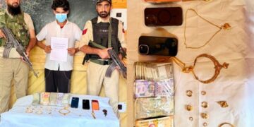Major theft case cracked in Srinagar ,Stolen property worth ₹17.5 lakhs recovered: Police