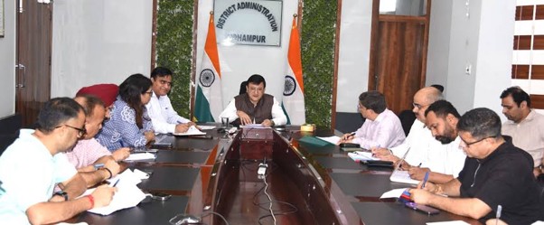 DC reviews implementation of social security, labour welfare schemes in Udhampur