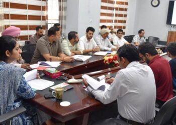 DC reviews implementation of PMAY -Urban 2.0 in Udhampur