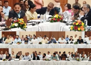 Union Secy DoSEL reviews Education scenario in J&K