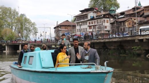 Mandeep Kour visits LCMA’s development projects