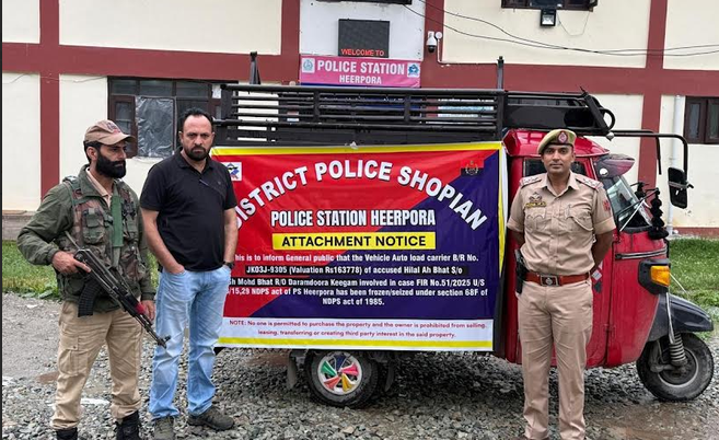 Vehicle Bought Wth Drug Money Seized In Shopian : Police