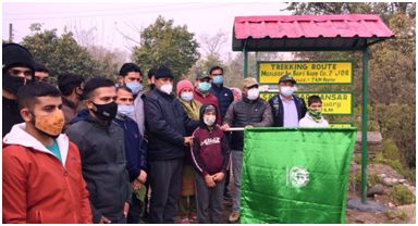 Chief Wildlife Warden flags Off trekking expedition to Surinsar-Mansar Wildlife Sanctuary