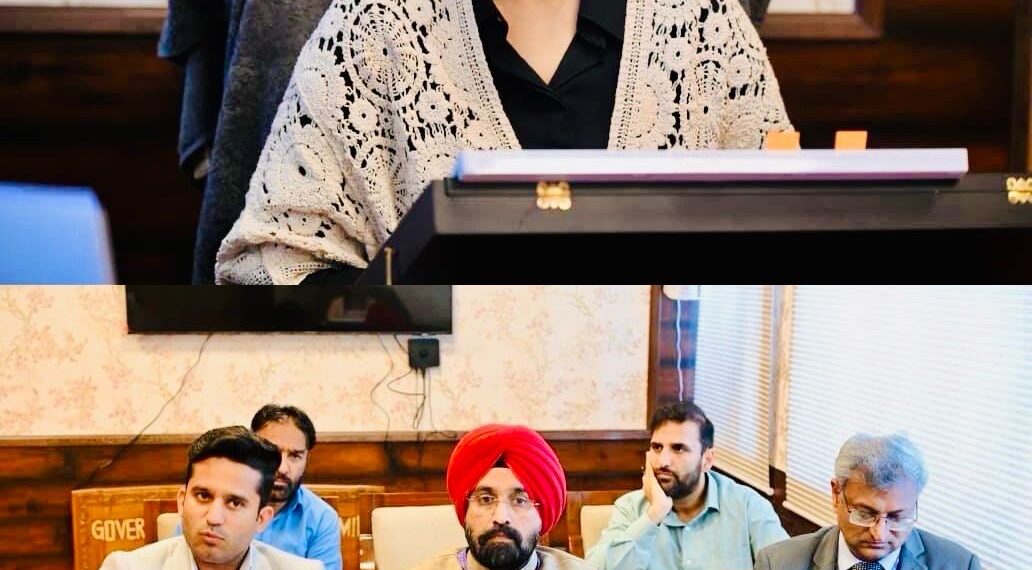 Yasha Mudgal chairs 10th meeting of UTLIMC regarding computerization of PACS