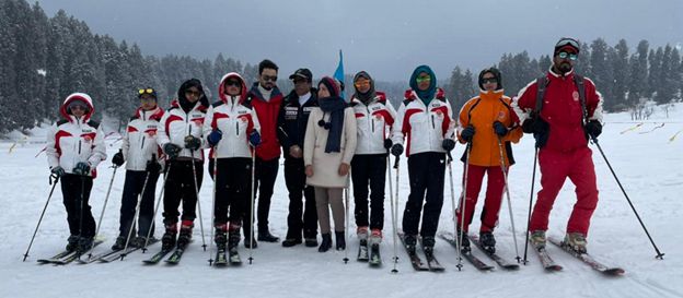 ’Let the Skiing begin here’: For the first time, YSS Deptt starts skiing at Yousmarg