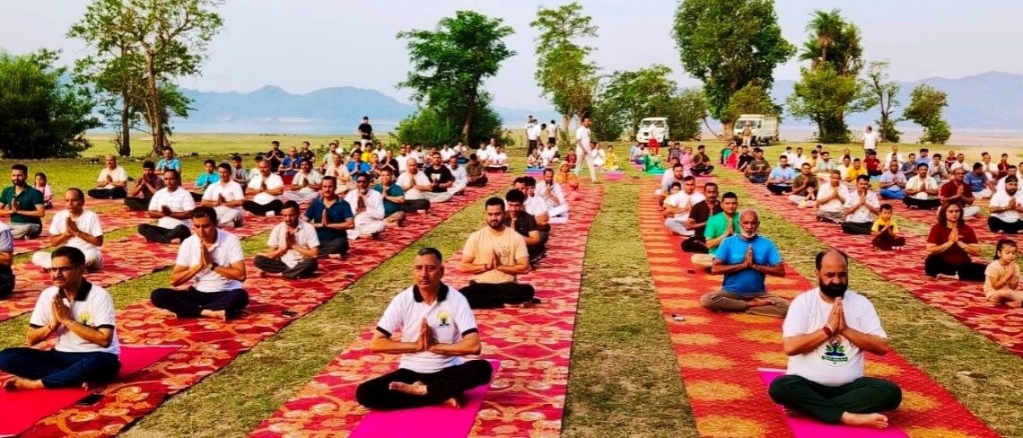 Kathua admin organises Yoga session at picturesque Purthu, Basohli