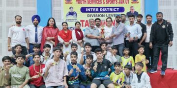 District Jammu lifts Division- level Taekwondo championship trophy