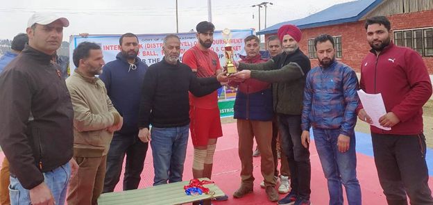 YS&S Pulwama organises Interblock, Distt level kho kho contests